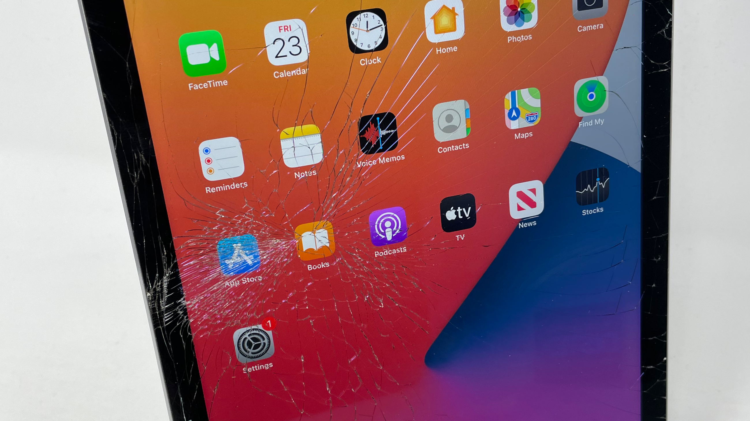iPad Glass Repair & Replacement (LCD Refurbishing)