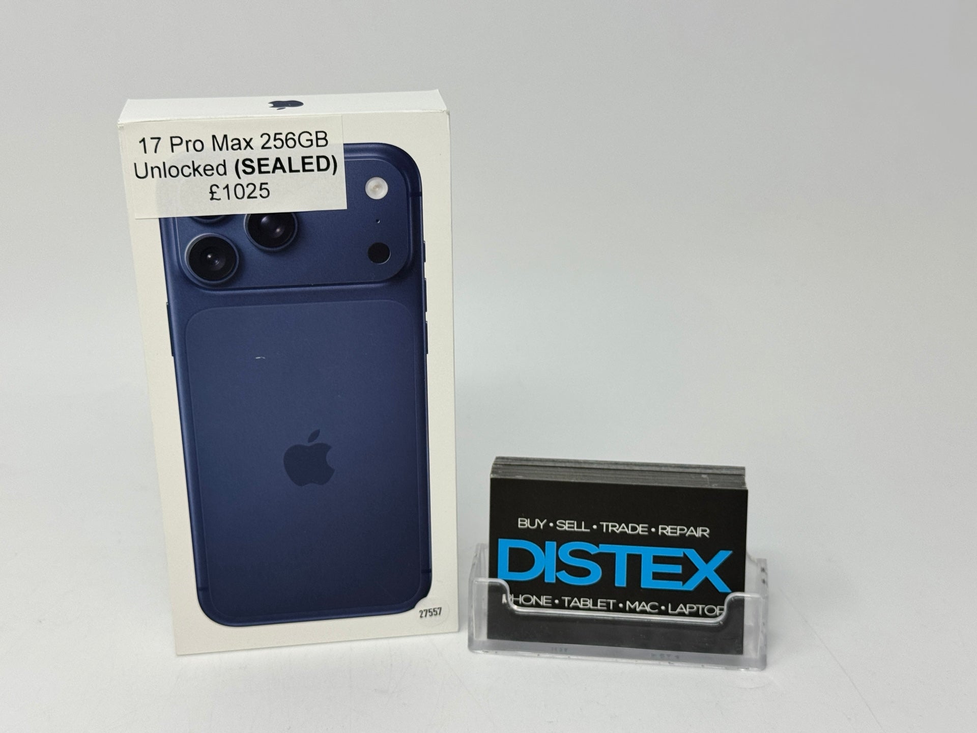 Apple iPhone 17 Pro Max 256GB Unlocked Deep Blue (SEALED) M27557