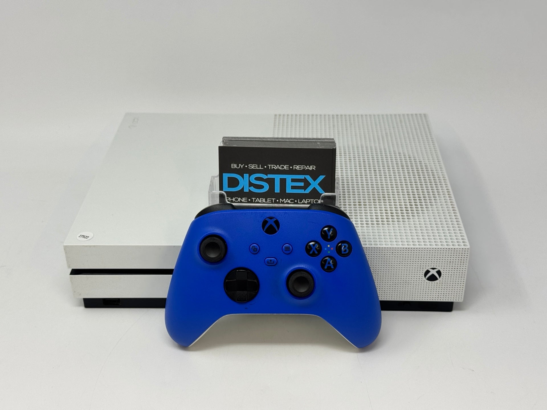 Microsoft Xbox One S 500GB with Controller, Power Cable & HDMI (B) M27522