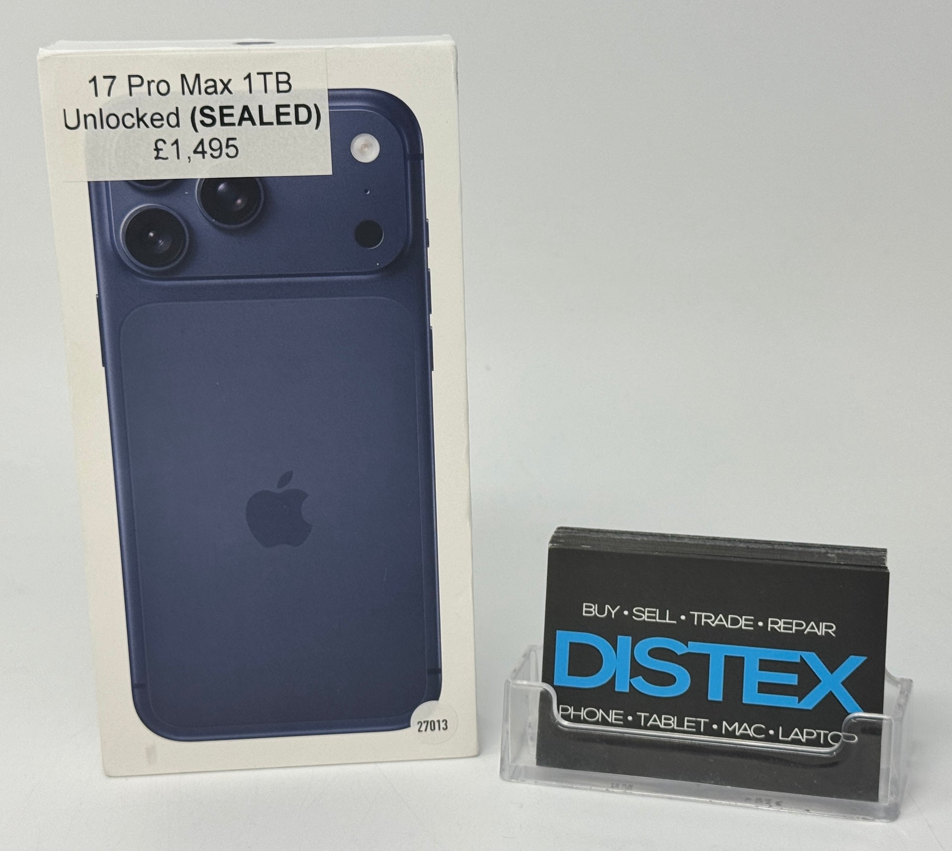 Apple iPhone 17 Pro Max 1TB Unlocked Blue (SEALED) M27013