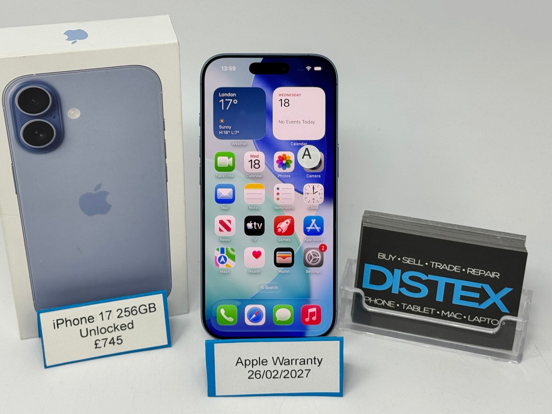 Apple iPhone 17 256GB Unlocked Mist Blue (A) Apple Warranty 26/02/2027 M26189
