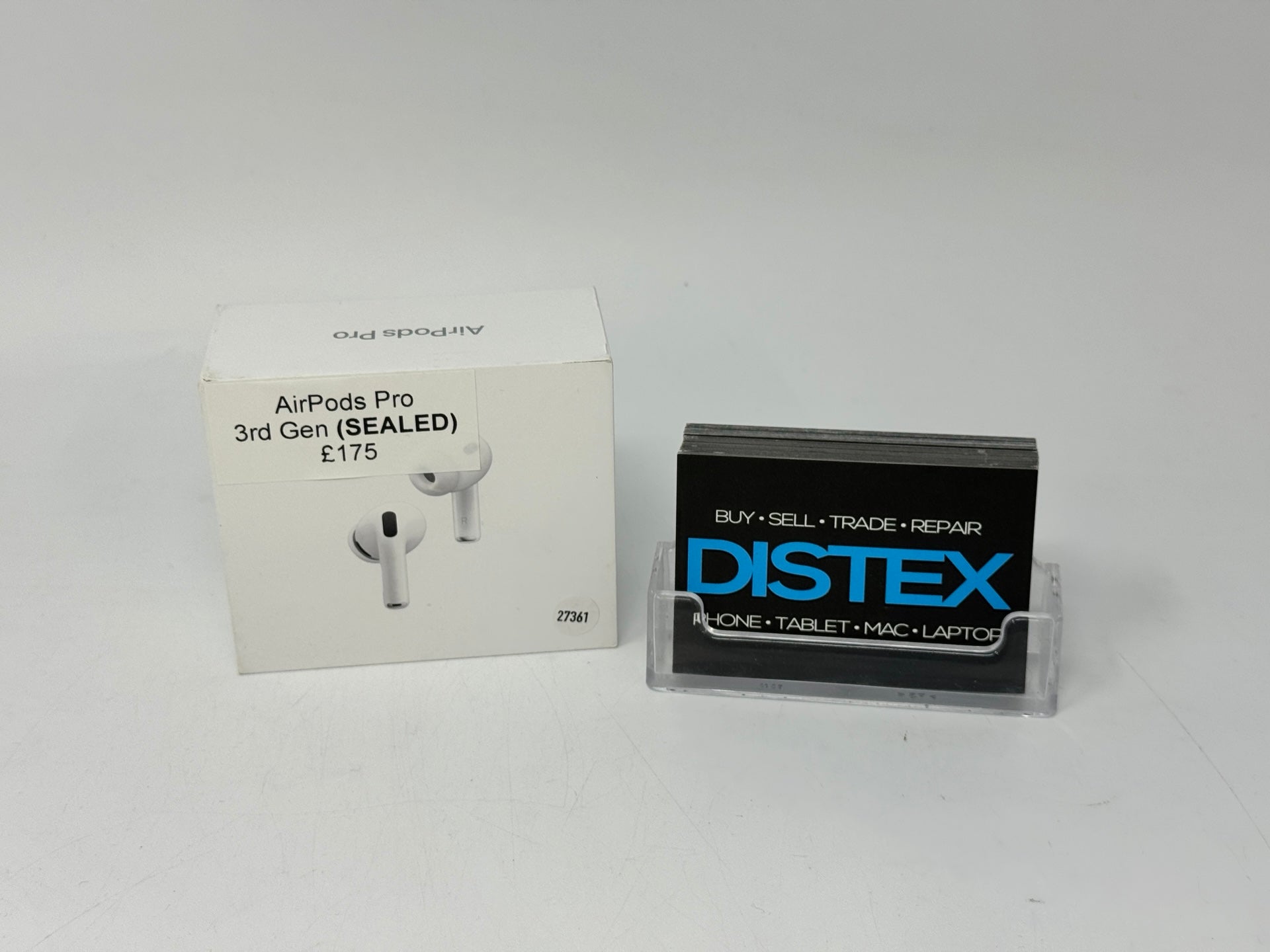 Apple AirPods Pro 3rd Gen Wireless (SEALED) M27361