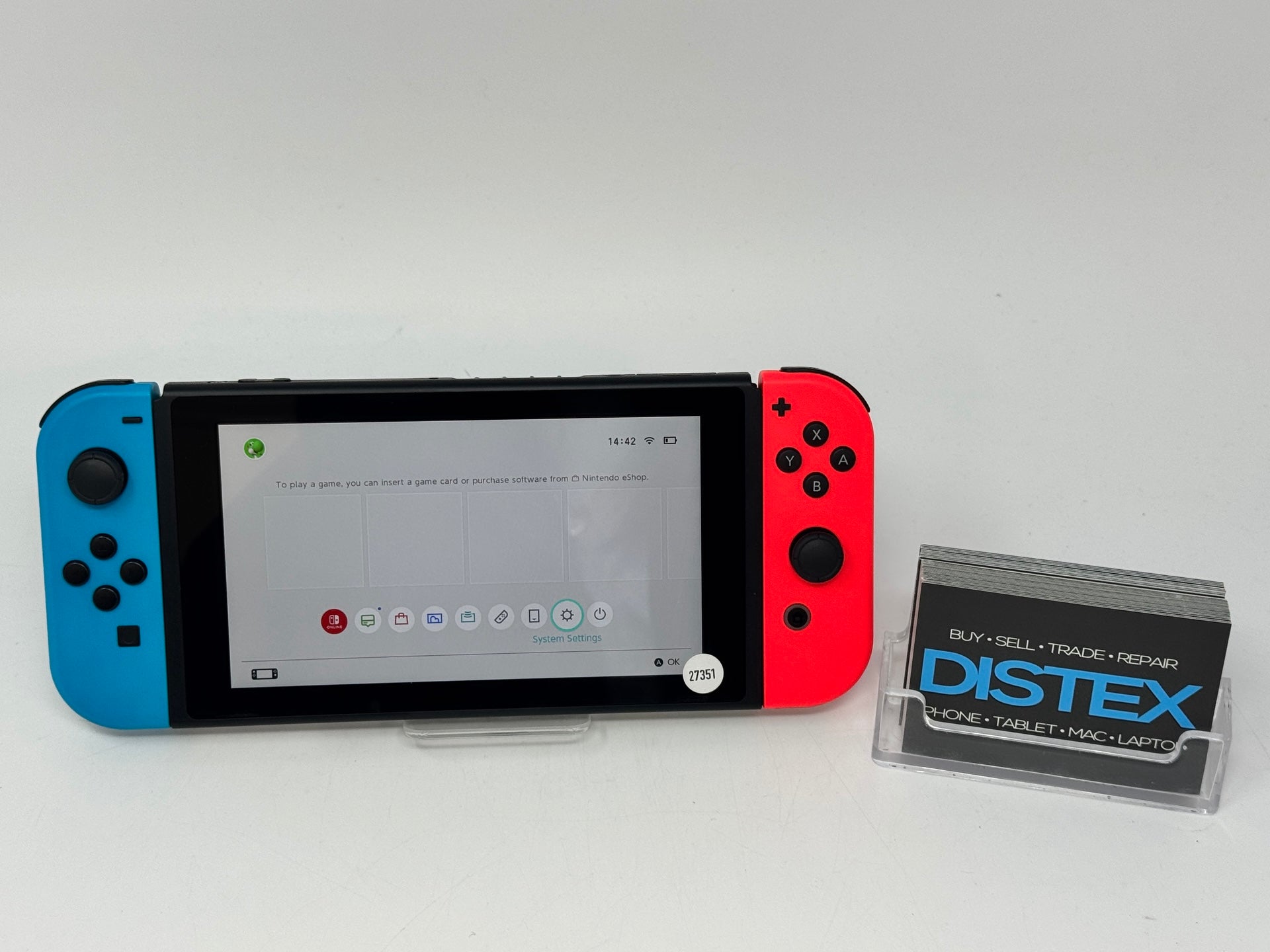 Nintendo Switch w/ Dock & Acessories (B) M27351