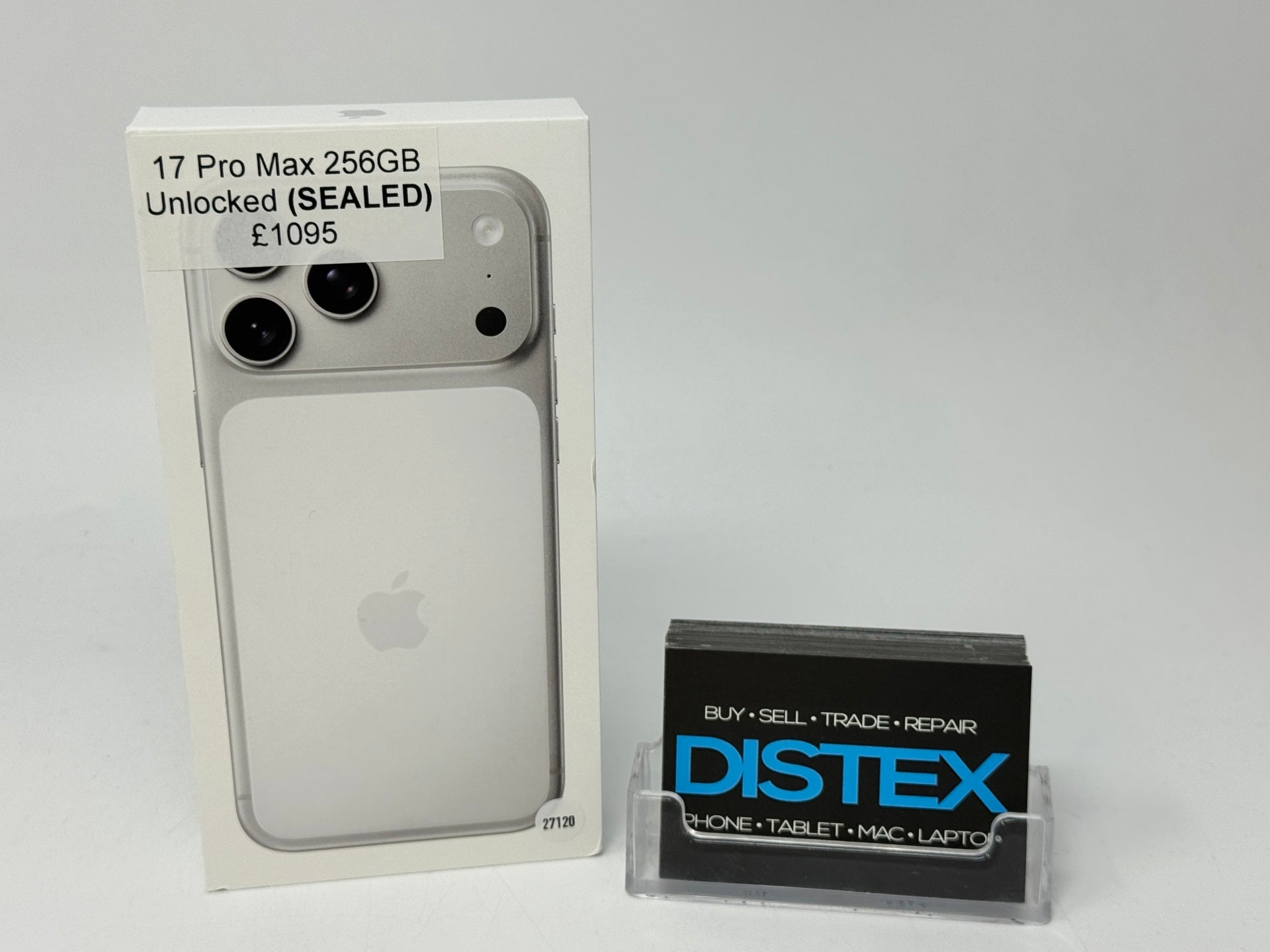 Apple iPhone 17 Pro Max 256GB Unlocked Silver (SEALED) M27120