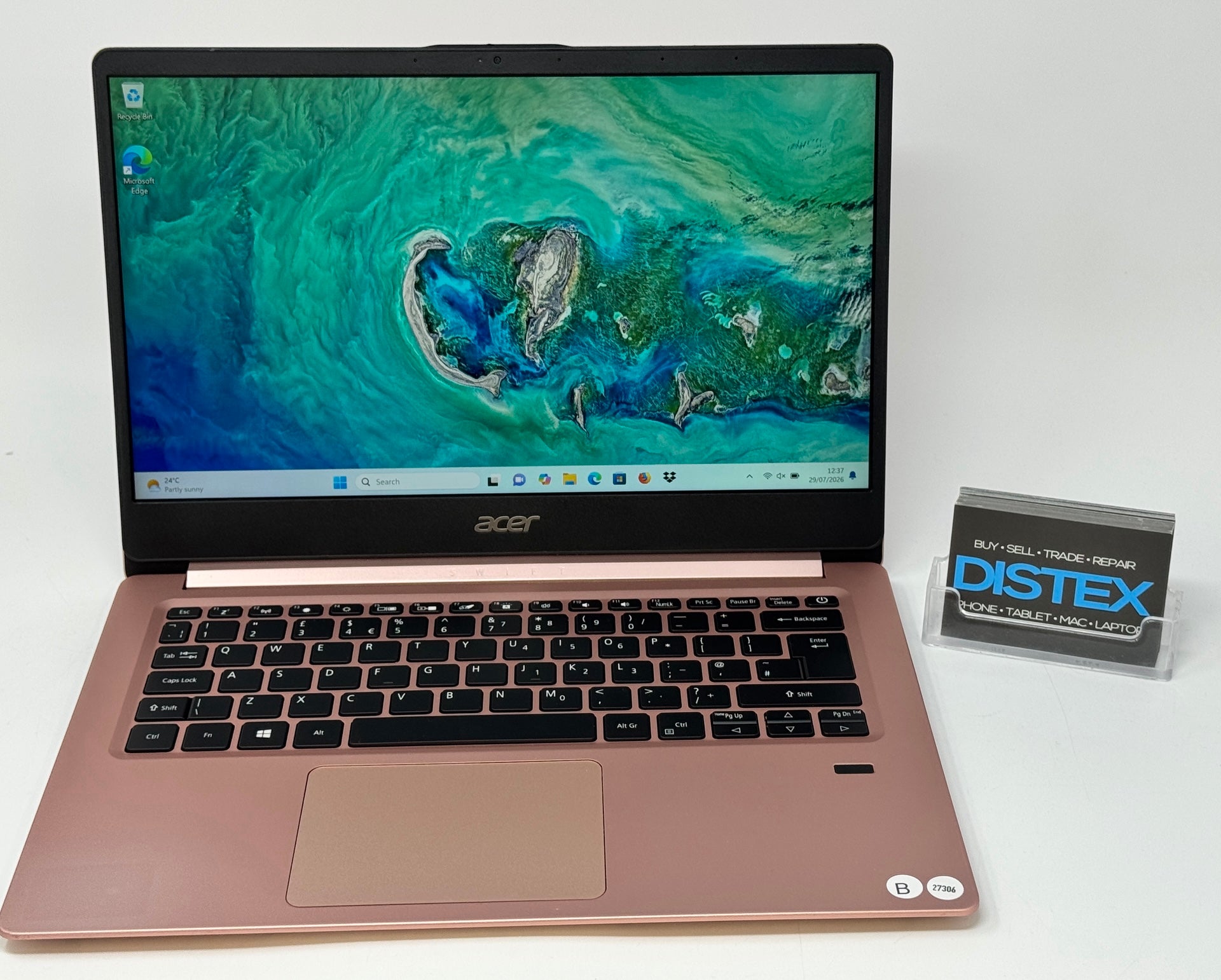 Acer Swift 1 14" Display 4GB RAM 256GB SSD Intel Pentium Silver N5000 Rose Gold (B) M27306