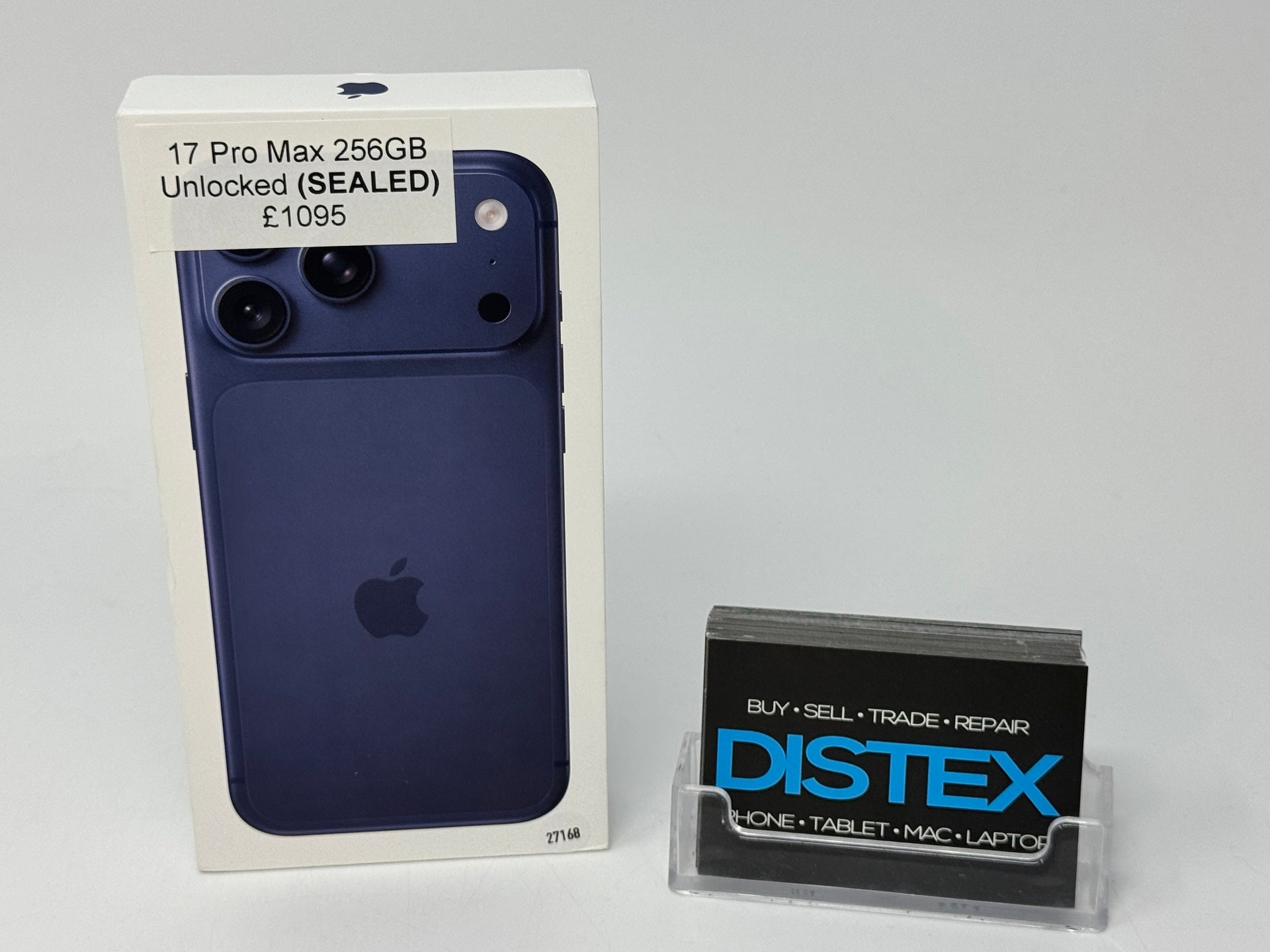 Apple iPhone 17 Pro Max 256GB Unlocked Blue (SEALED) M27168