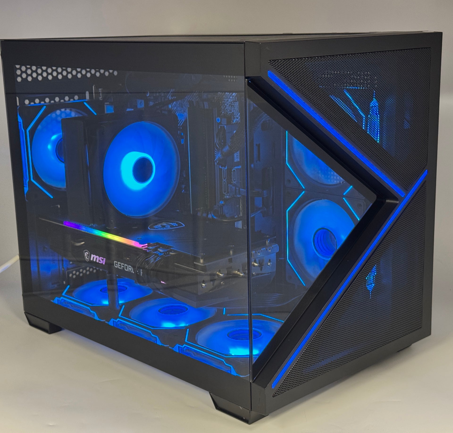 Gaming PC Intel Core i7-10700F NVIDIA RTX 3070 Ti 8GB RAM 256GB SSD 2TB HDD Windows 11 (B) M26905
