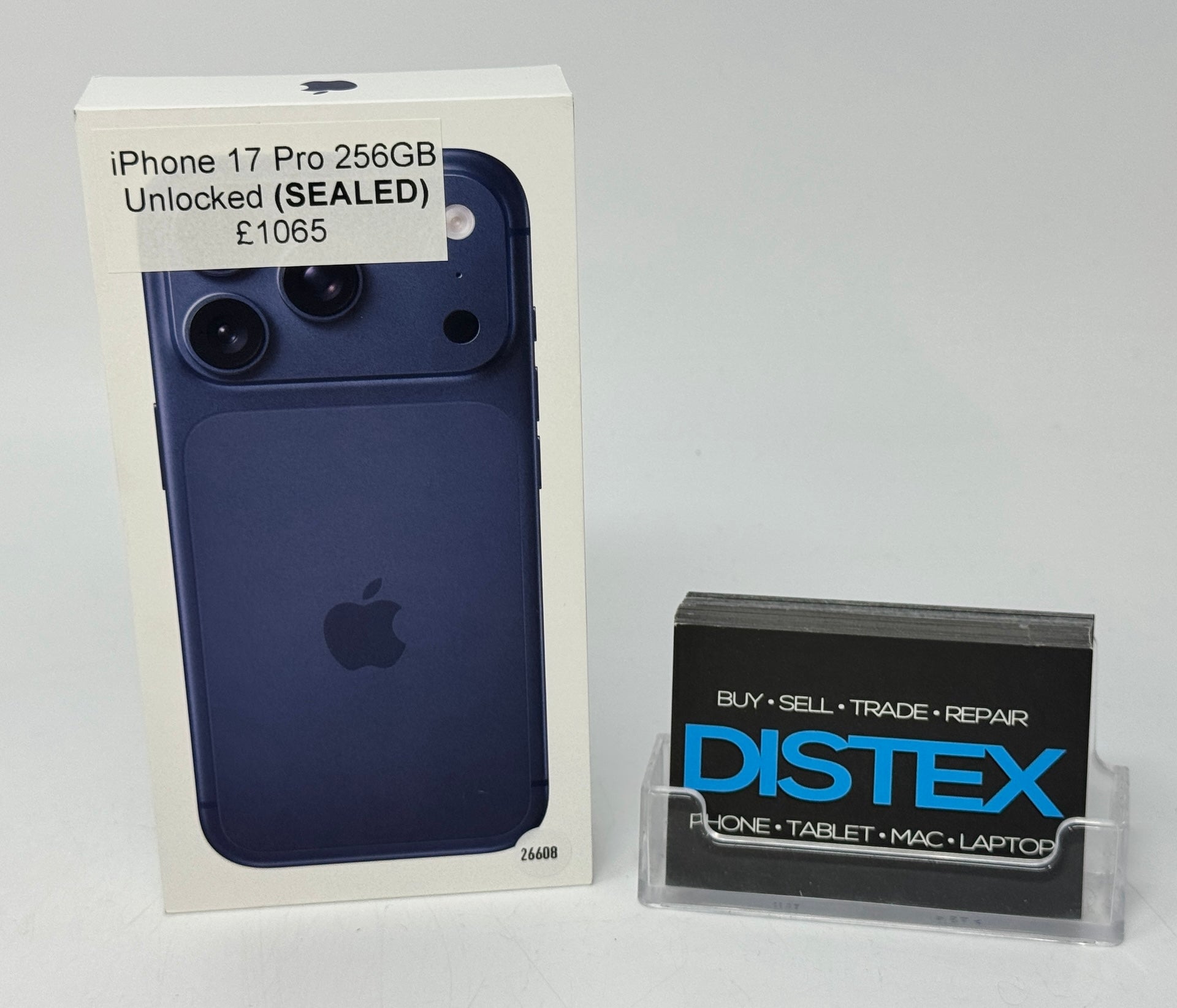 Apple iPhone 17 Pro 256GB Unlocked Deep Blue (SEALED) M26608