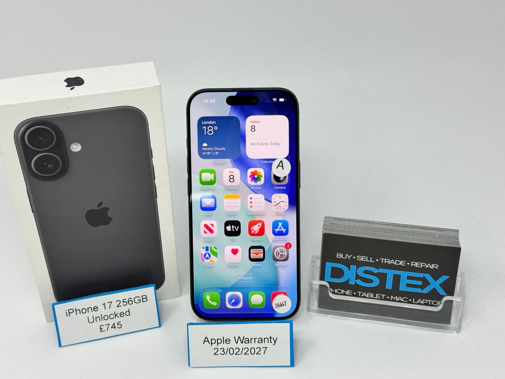 Apple iPhone 17 256GB Unlocked Black (A) Apple Warranty 23/02/2027 M26647