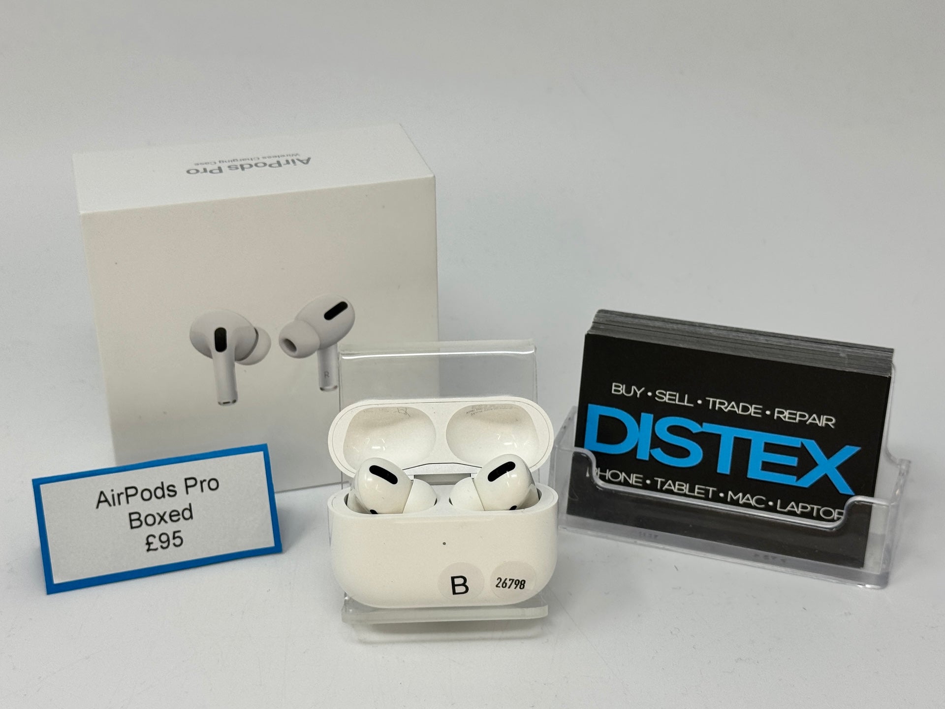 Apple AirPods Pro Boxed (B) M26798