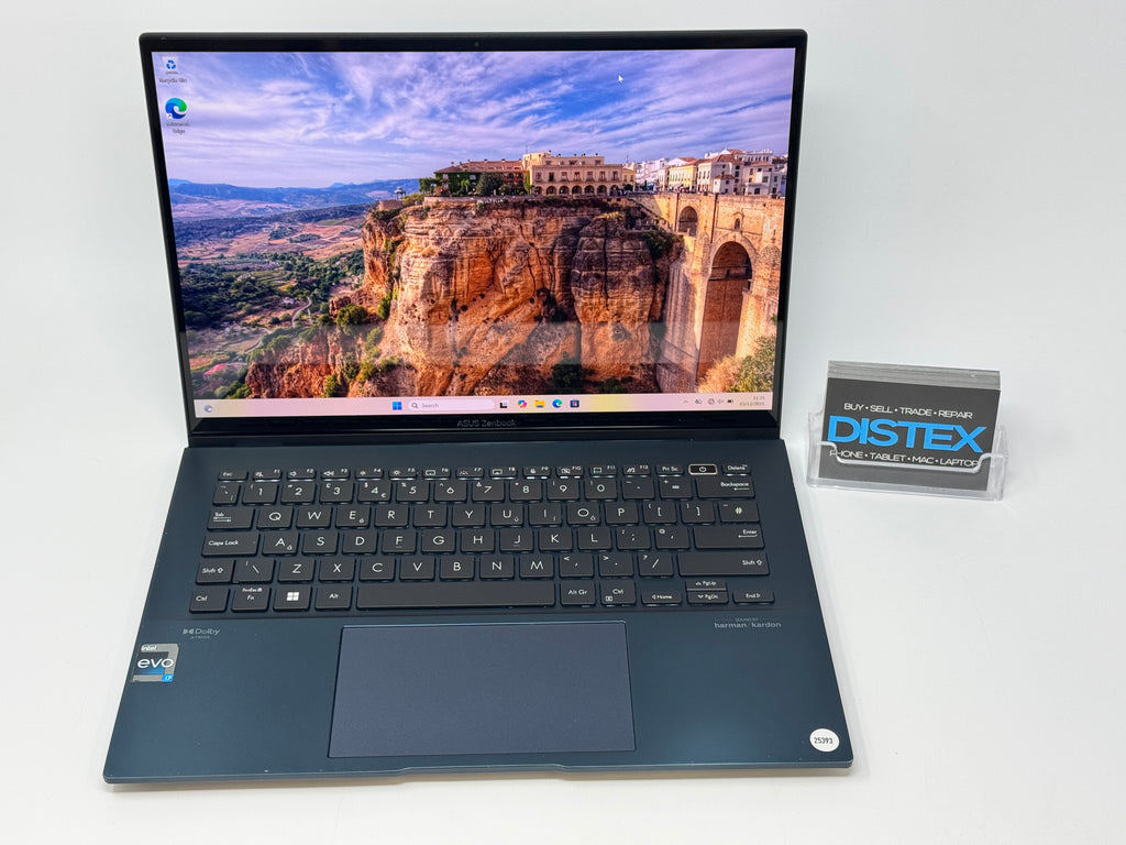 ASUS ZenBook UX3402 Intel Core i7-1260P 16GB RAM 1TB SSD OLED Touchscreen 14" Windows 11 (B) M25393